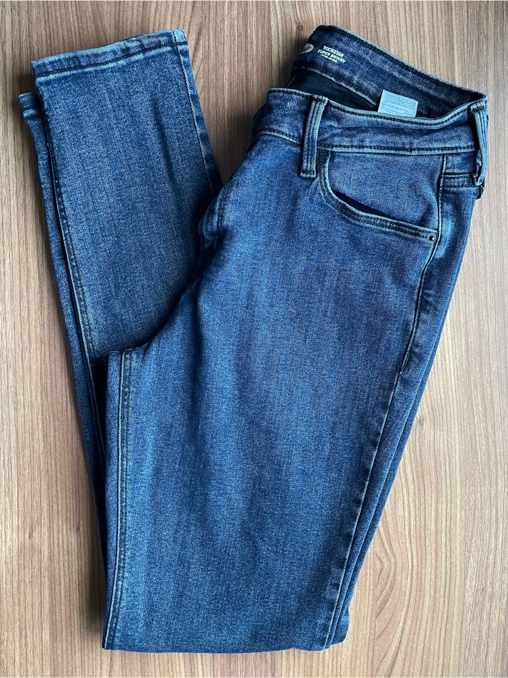 Old Navy Rockstar Super Skinny Mid-Rise Jeans Size 10